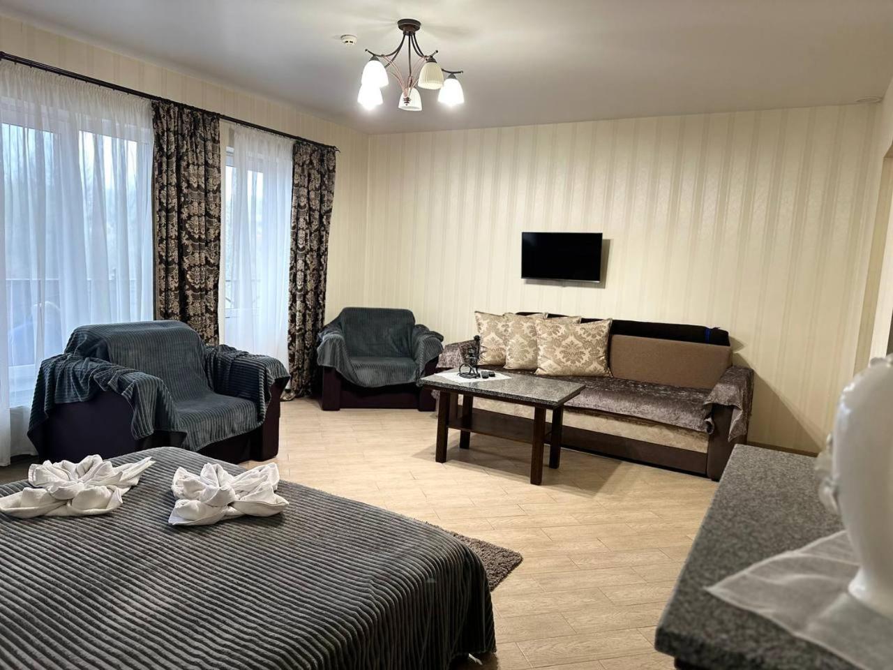 Illara Spa Hotel Irshava Luaran gambar